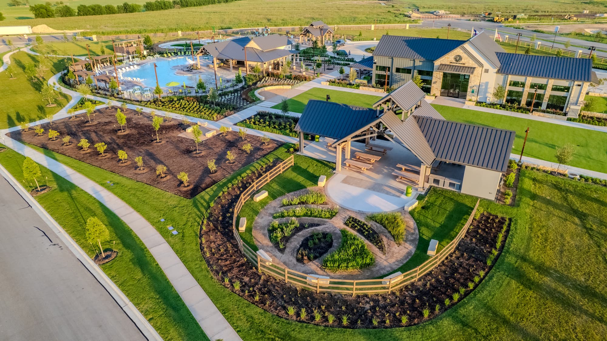 Flora - Amenity Centers